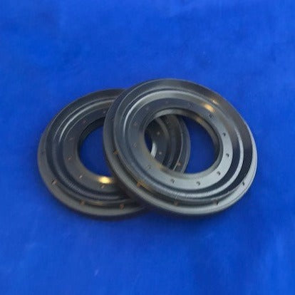 Output Seals for 215K/L Differentials (2)